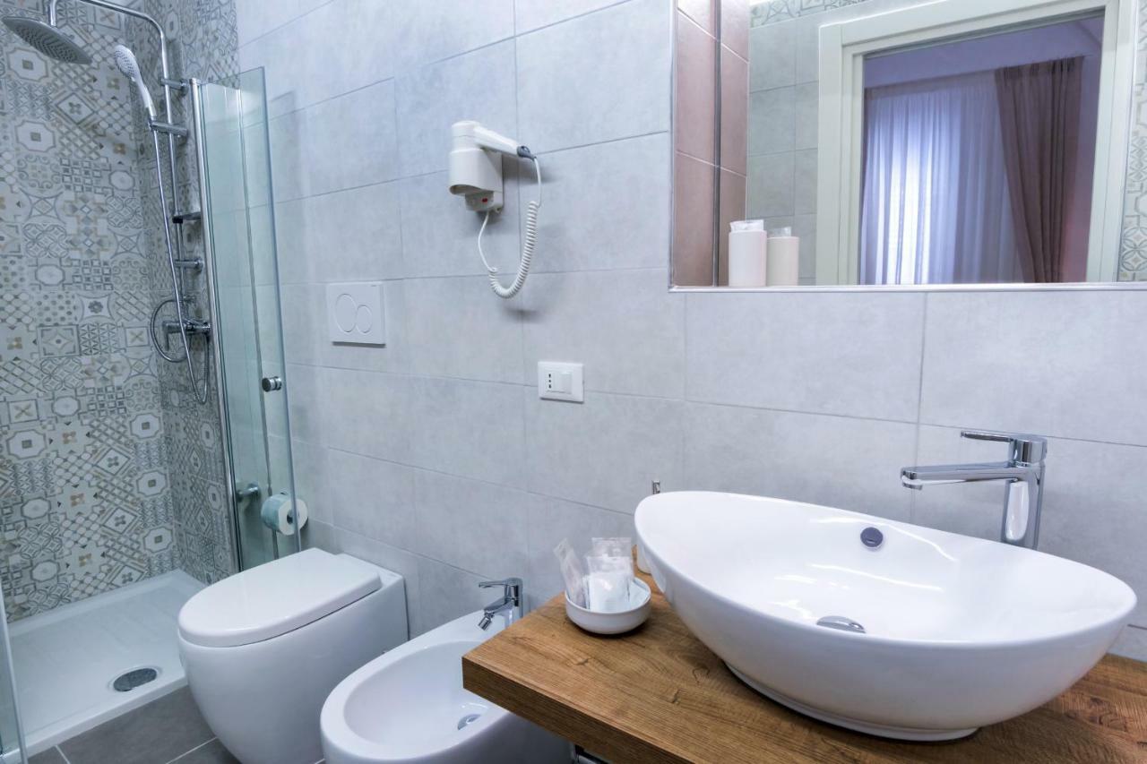 Le Stanze Del Duomo Bed & Breakfast Lecce Luaran gambar